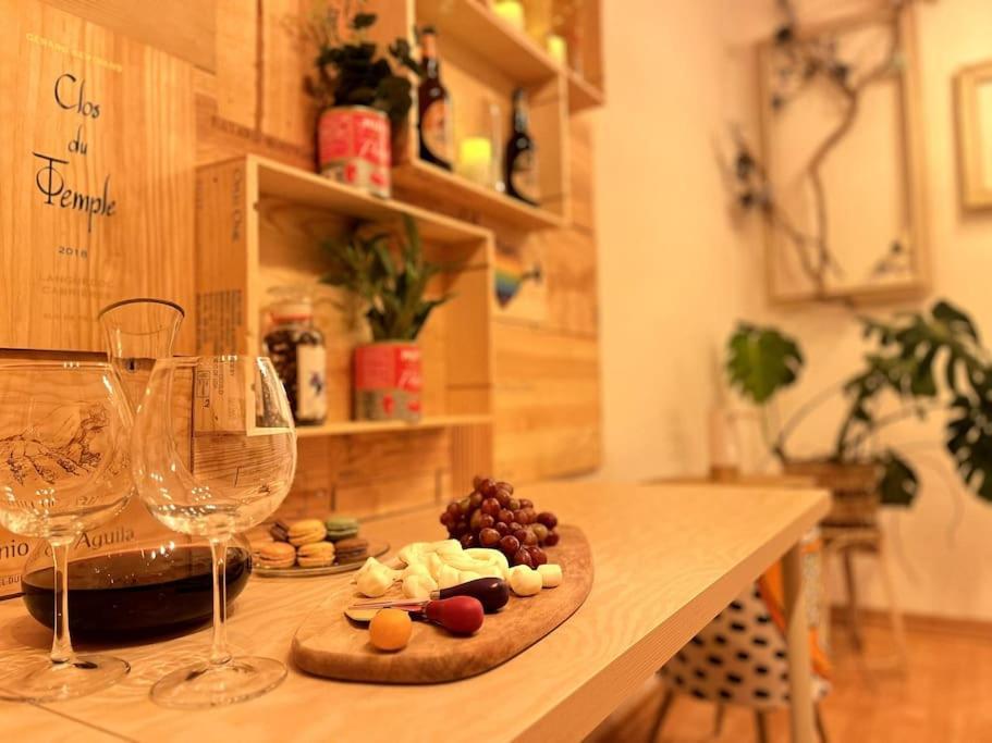 Sunny City - Apartment In Spa Zone With Private Garage Κάρλοβι Βάρι Εξωτερικό φωτογραφία