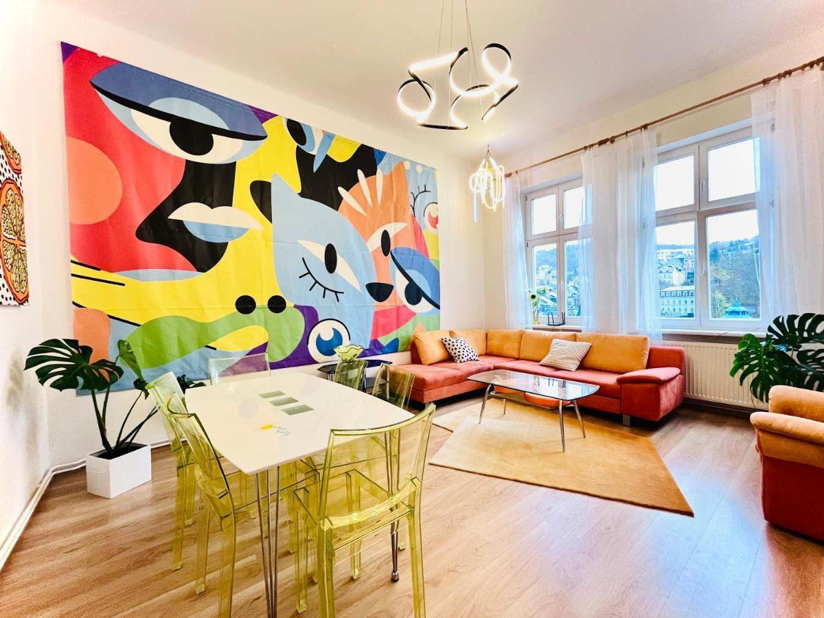 Sunny City - Apartment In Spa Zone With Private Garage Κάρλοβι Βάρι Εξωτερικό φωτογραφία